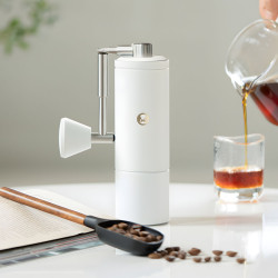 Timemore Chestnut C5 PRO (weiß) – Kaffeemühle