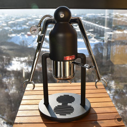 cafelat robot matte black